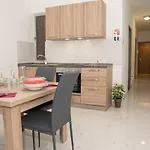 מלון דירות For Rest