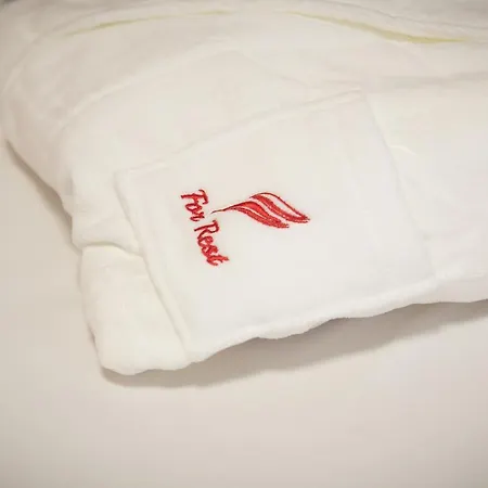 For Rest 2* Σεντ Πόλς Μπέι