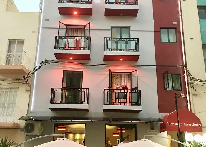 Ξενοδοχείο με διαμερίσματα For Rest 2*