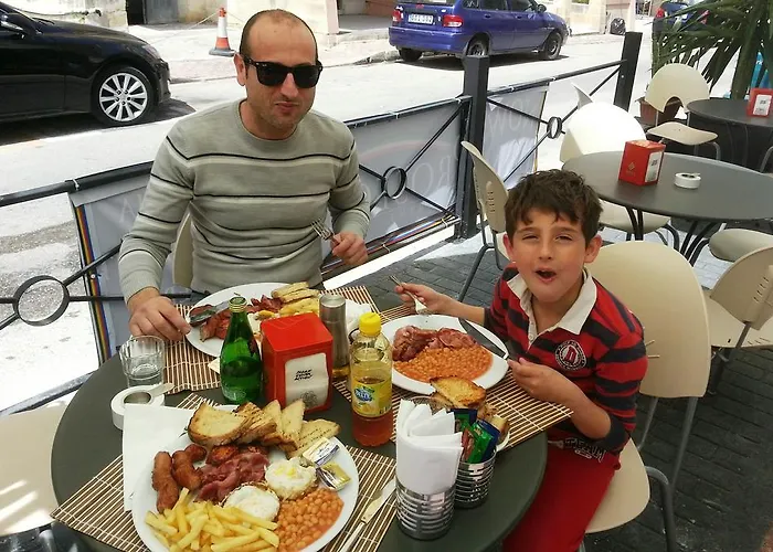 Ξενοδοχείο με διαμερίσματα For Rest 2*