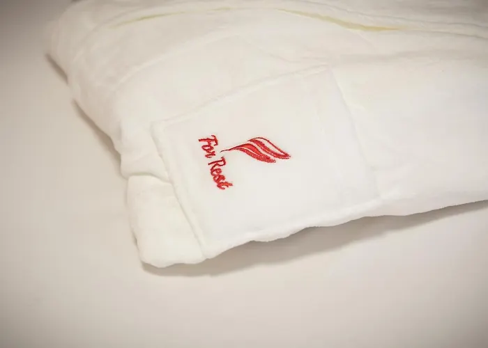 For Rest 2* Σεντ Πόλς Μπέι