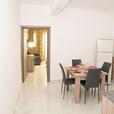 For Rest Hotel apartamentowy 2*