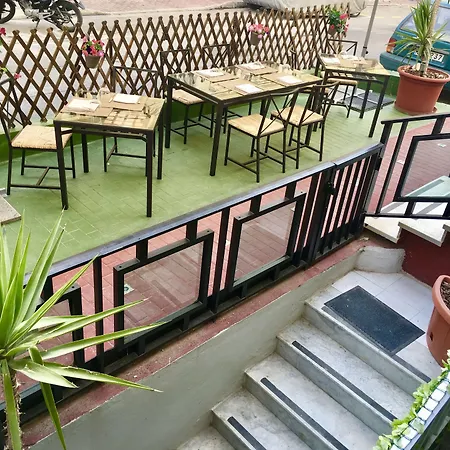 Hotel apartamentowy For Rest 2*